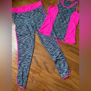 XL JOANNA Exercise Outfit 2 Pc set NWOT